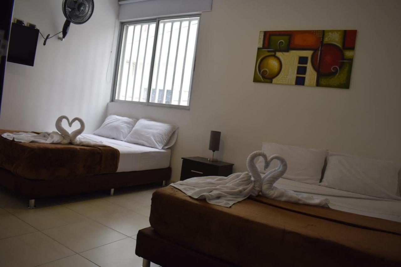 Hotel Golden Suite เปเรย์รา ภายนอก รูปภาพ